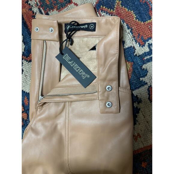 Blank NYC Baxter Straight Leg Pant - Picture 3 of 5